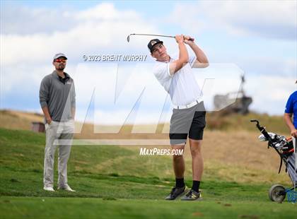 Thumbnail 2 in CHSAA 3A State Championship - Day 2 photogallery.