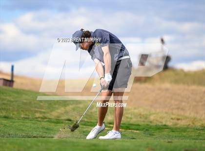 Thumbnail 3 in CHSAA 3A State Championship - Day 2 photogallery.