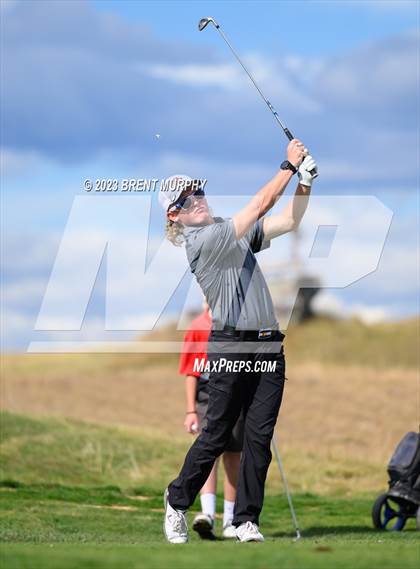 Thumbnail 1 in CHSAA 3A State Championship - Day 2 photogallery.