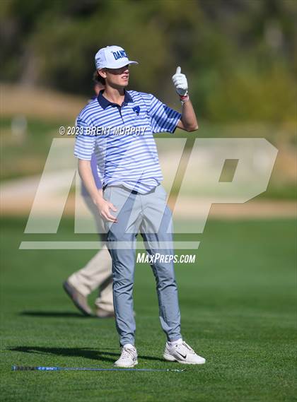 Thumbnail 3 in CHSAA 3A State Championship - Day 2 photogallery.