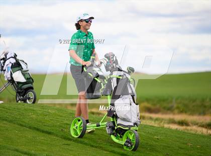 Thumbnail 2 in CHSAA 3A State Championship - Day 2 photogallery.