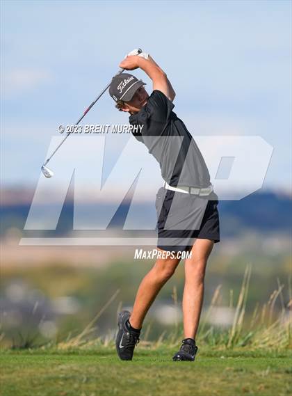 Thumbnail 1 in CHSAA 3A State Championship - Day 2 photogallery.