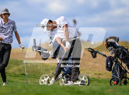 Thumbnail 3 in CHSAA 3A State Championship - Day 2 photogallery.