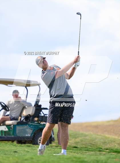 Thumbnail 1 in CHSAA 3A State Championship - Day 2 photogallery.