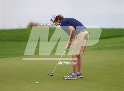 Thumbnail 3 in CHSAA 3A State Championship - Day 2 photogallery.