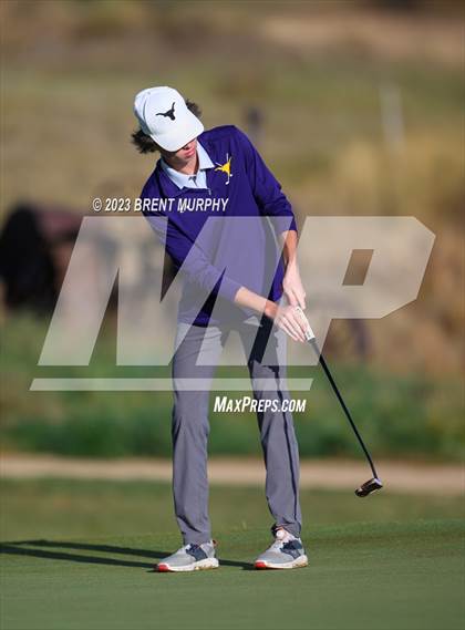 Thumbnail 2 in CHSAA 3A State Championship - Day 2 photogallery.