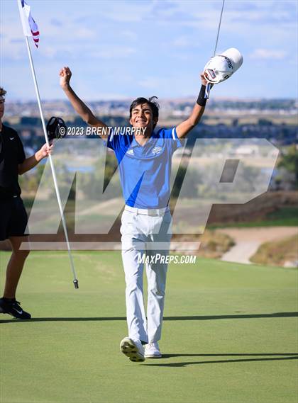 Thumbnail 3 in CHSAA 3A State Championship - Day 2 photogallery.