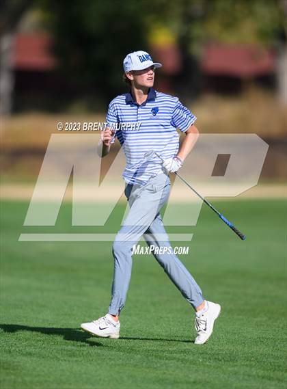 Thumbnail 2 in CHSAA 3A State Championship - Day 2 photogallery.