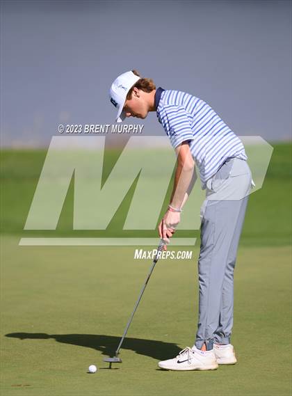 Thumbnail 1 in CHSAA 3A State Championship - Day 2 photogallery.