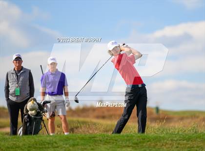 Thumbnail 3 in CHSAA 3A State Championship - Day 2 photogallery.