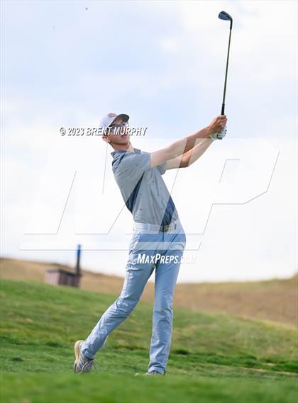 Thumbnail 3 in CHSAA 3A State Championship - Day 2 photogallery.