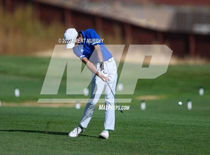 Thumbnail 1 in CHSAA 3A State Championship - Day 2 photogallery.