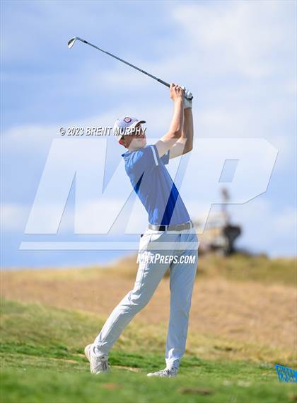 Thumbnail 1 in CHSAA 3A State Championship - Day 2 photogallery.