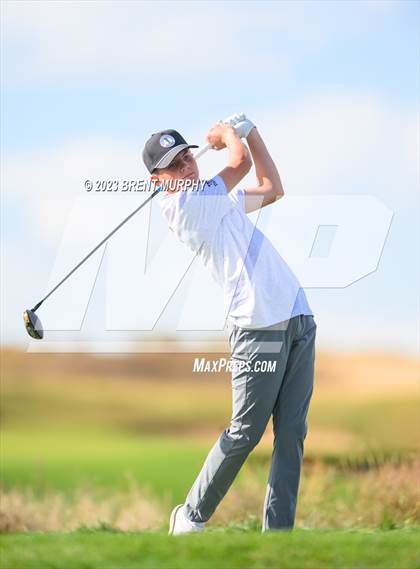 Thumbnail 3 in CHSAA 3A State Championship - Day 2 photogallery.