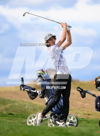 Thumbnail 3 in CHSAA 3A State Championship - Day 2 photogallery.
