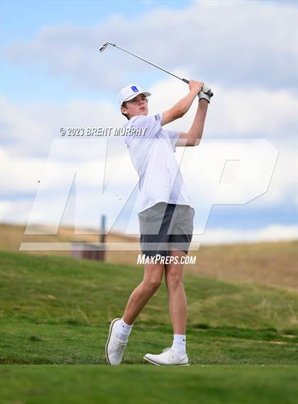 Thumbnail 2 in CHSAA 3A State Championship - Day 2 photogallery.