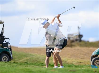 Thumbnail 3 in CHSAA 3A State Championship - Day 2 photogallery.