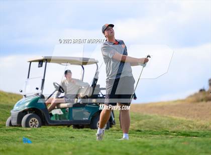 Thumbnail 2 in CHSAA 3A State Championship - Day 2 photogallery.