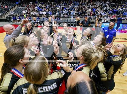 Thumbnail 1 in Gunter vs. Bushland (UIL 3A Volleyball Final) photogallery.