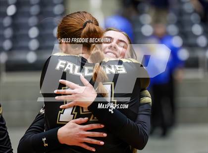 Thumbnail 1 in Gunter vs. Bushland (UIL 3A Volleyball Final) photogallery.