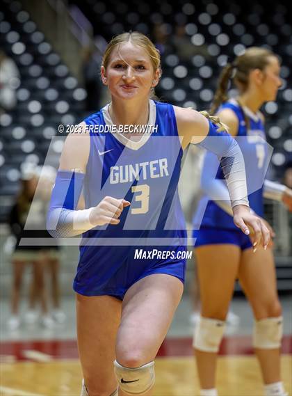 Thumbnail 3 in Gunter vs. Bushland (UIL 3A Volleyball Final) photogallery.