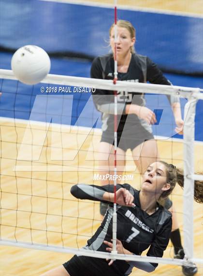 Thumbnail 3 in Swink vs. Limon (CHSAA 2A First Round) photogallery.