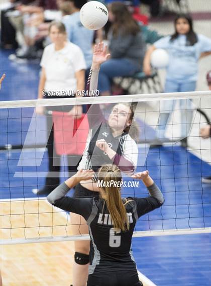 Thumbnail 3 in Swink vs. Limon (CHSAA 2A First Round) photogallery.
