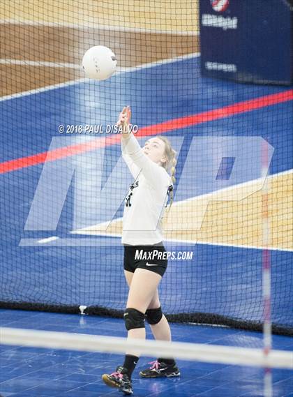 Thumbnail 2 in Swink vs. Limon (CHSAA 2A First Round) photogallery.