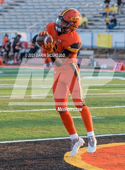 Thumbnail 3 in Mountain Pointe @ Corona del Sol photogallery.