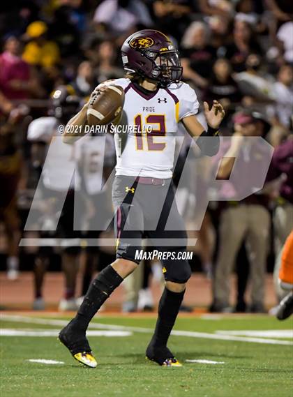Thumbnail 3 in Mountain Pointe @ Corona del Sol photogallery.