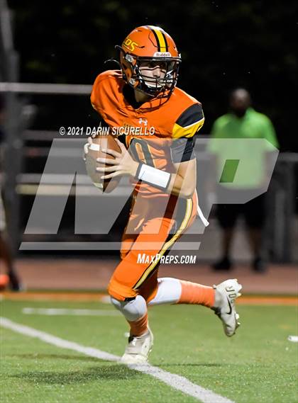 Thumbnail 1 in Mountain Pointe @ Corona del Sol photogallery.
