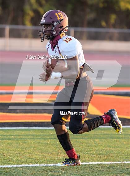 Thumbnail 3 in Mountain Pointe @ Corona del Sol photogallery.