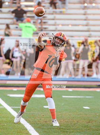 Thumbnail 1 in Mountain Pointe @ Corona del Sol photogallery.