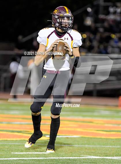 Thumbnail 1 in Mountain Pointe @ Corona del Sol photogallery.
