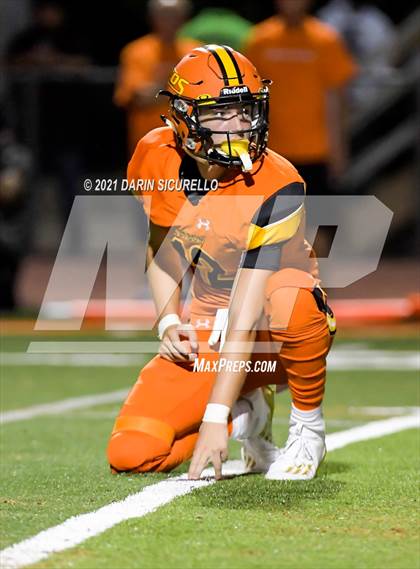 Thumbnail 1 in Mountain Pointe @ Corona del Sol photogallery.