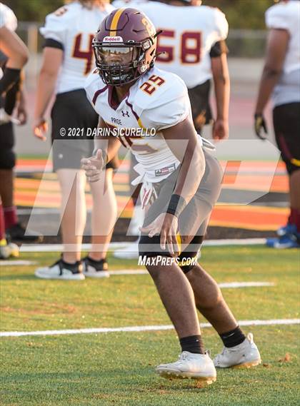 Thumbnail 3 in Mountain Pointe @ Corona del Sol photogallery.