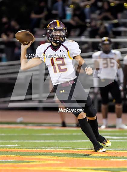 Thumbnail 2 in Mountain Pointe @ Corona del Sol photogallery.