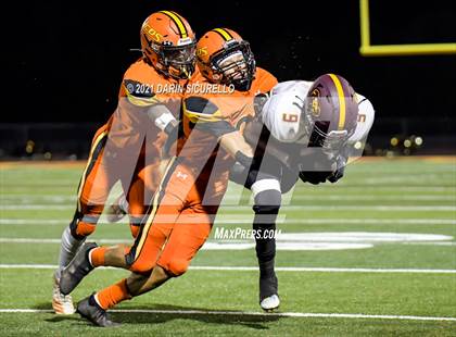 Thumbnail 1 in Mountain Pointe @ Corona del Sol photogallery.