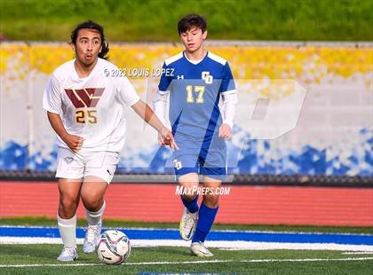 Thumbnail 1 in West Covina @ Charter Oak photogallery.