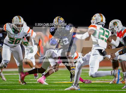Thumbnail 2 in Sam Houston @ Liberty Hill (UIL Football 5A Division 2 Region 3 Bi-District) photogallery.