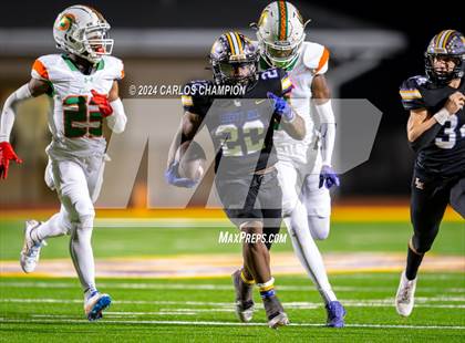 Thumbnail 1 in Sam Houston @ Liberty Hill (UIL Football 5A Division 2 Region 3 Bi-District) photogallery.