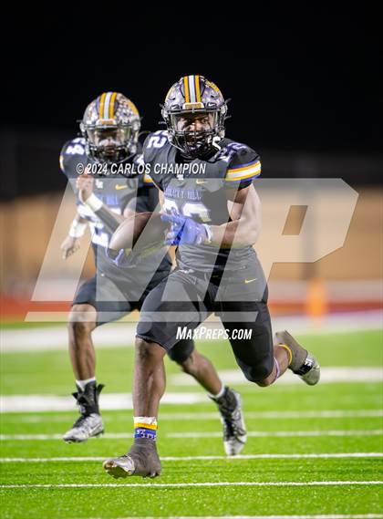 Thumbnail 3 in Sam Houston @ Liberty Hill (UIL Football 5A Division 2 Region 3 Bi-District) photogallery.