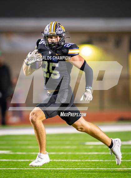 Thumbnail 3 in Sam Houston @ Liberty Hill (UIL Football 5A Division 2 Region 3 Bi-District) photogallery.