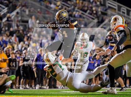 Thumbnail 3 in Sam Houston @ Liberty Hill (UIL Football 5A Division 2 Region 3 Bi-District) photogallery.
