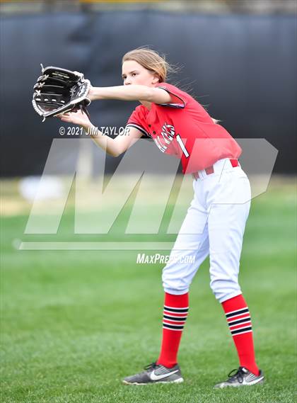 Thumbnail 1 in Santo @ Mineral Wells photogallery.