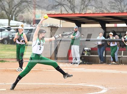Thumbnail 1 in Santo @ Mineral Wells photogallery.