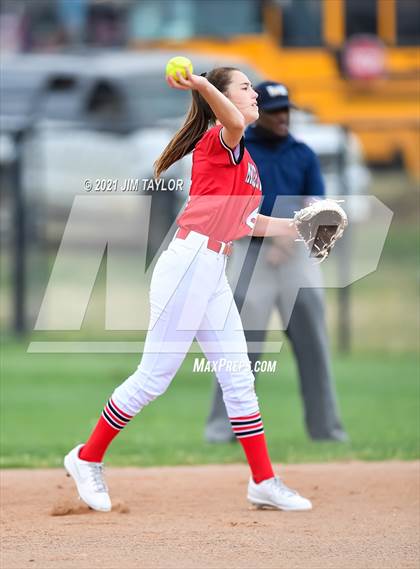 Thumbnail 3 in Santo @ Mineral Wells photogallery.