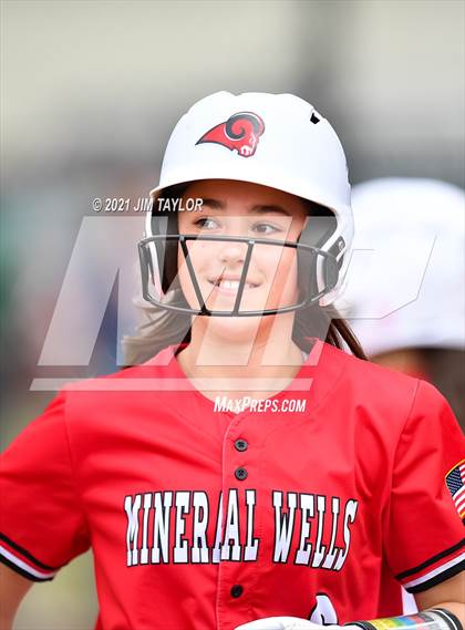 Thumbnail 2 in Santo @ Mineral Wells photogallery.