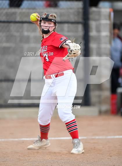 Thumbnail 3 in Santo @ Mineral Wells photogallery.