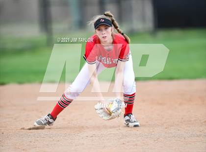 Thumbnail 1 in Santo @ Mineral Wells photogallery.